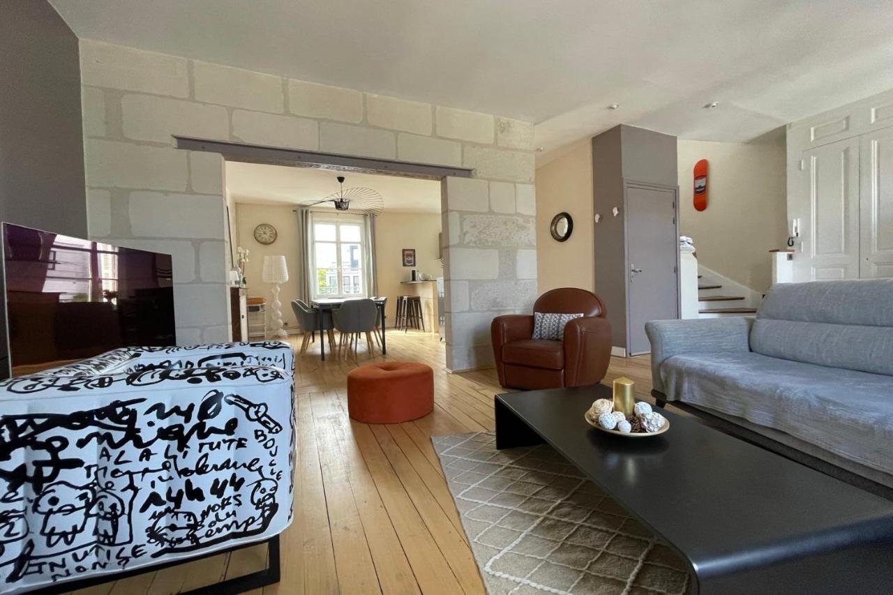 Superb Duplex Near The Halles De Tours Apartment ภายนอก รูปภาพ